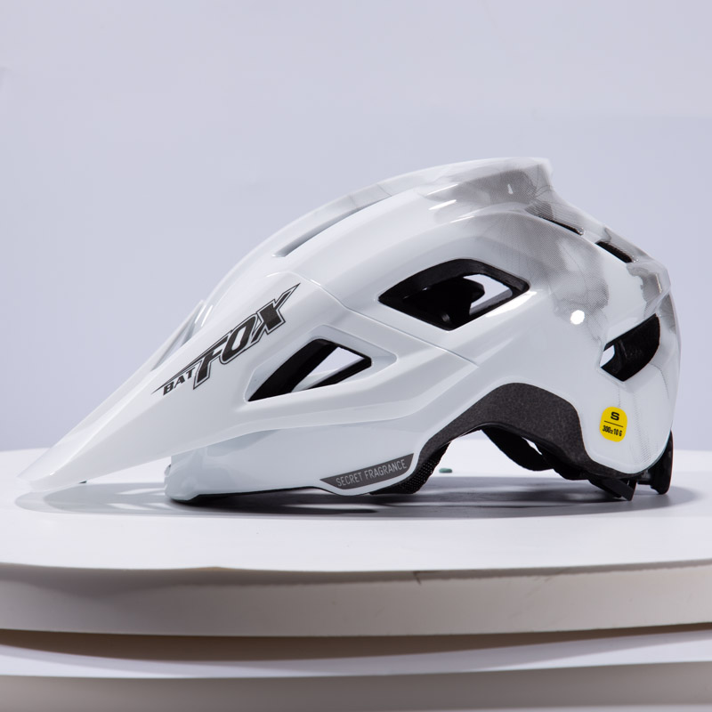 Helm Sepeda Gunung BATFOX Ultr - Mountain Biking Helmet Kids ulasan dan harga